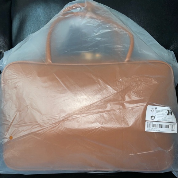 🆕 Top Handle Faux Luxury Leather Square Bag - Picture 3 of 15